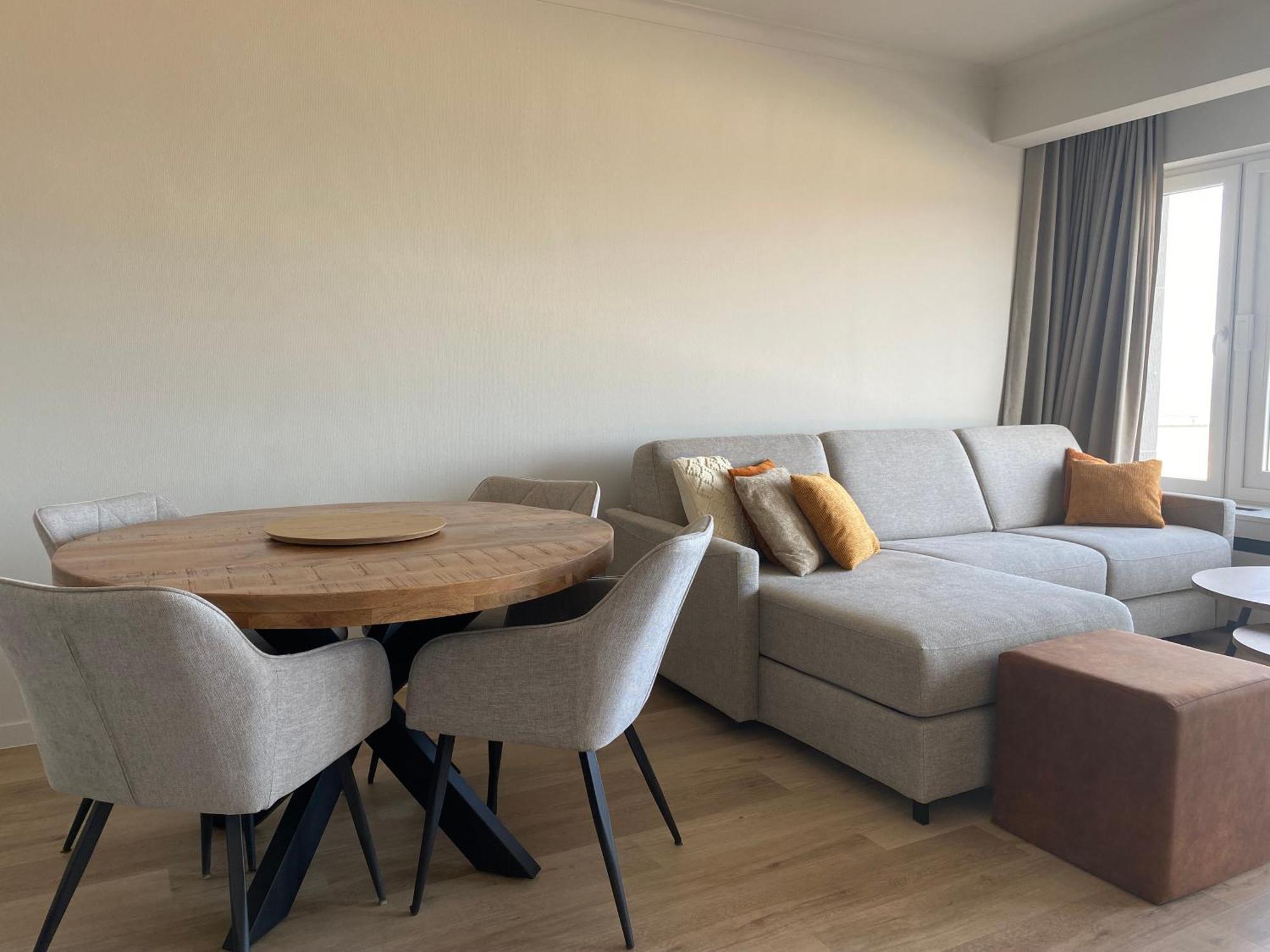 Studio Saint-Tropez Остенде Екстериор снимка